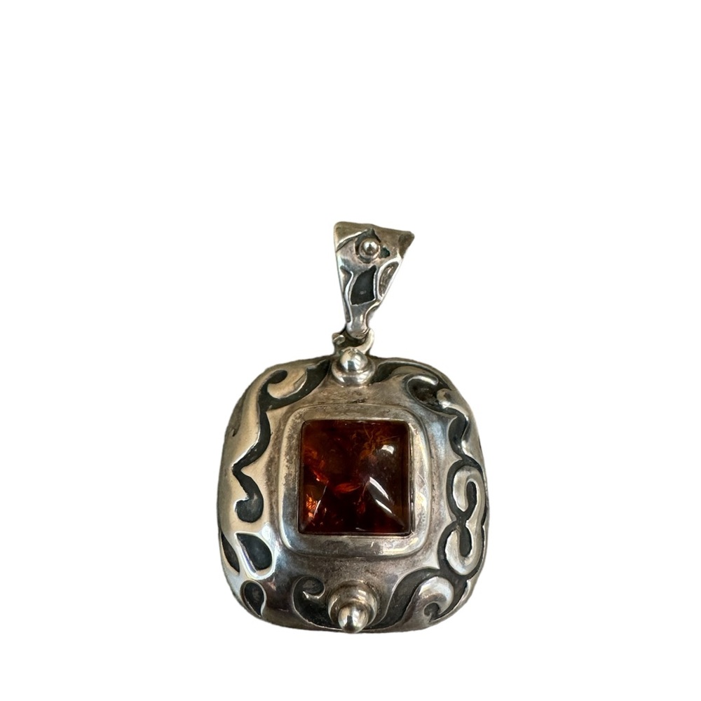 Silpada Amber 925 Sterling Silver Pendant
